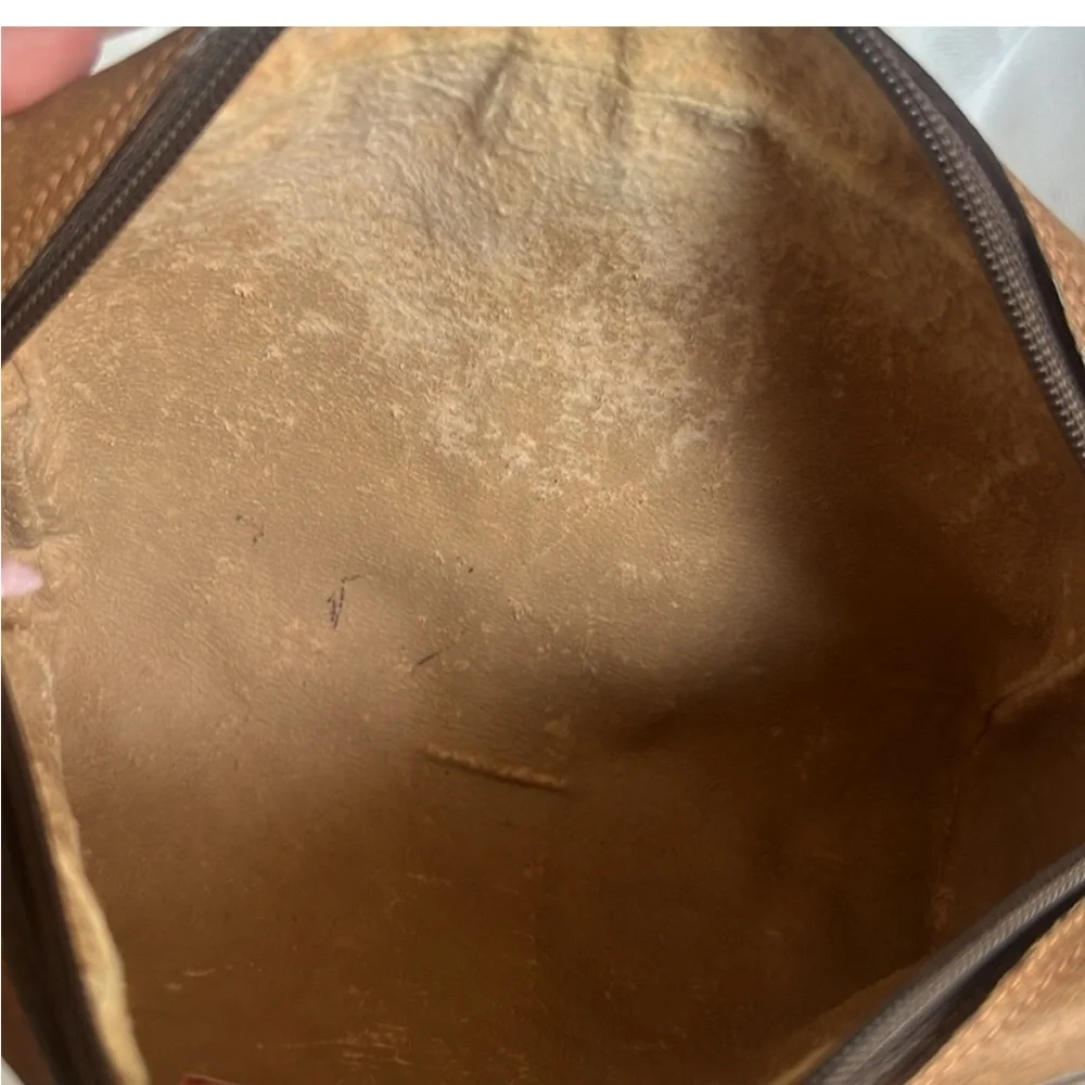 Authentic Gucci Pouch - Picture 10 of 10